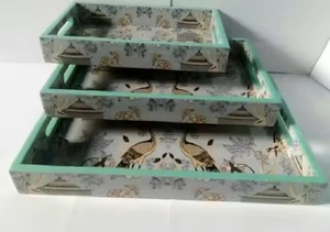 Plateau élégant en bois émaillé à effet marbre Plateau de service carré élégant avec superbe décor à la maison pour un usage domestique - Product Image 3