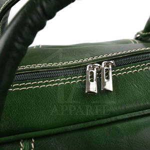 Bolsa de lona de cuero profesional con aspecto vintage y diseño funcional adecuado para uso diario - Product Image 4