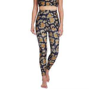 Conception imprimée de logo personnalisé Legging pour femmes vente directe d'usine Legging pour femmes vêtements de sport OEM en service - Product Image 1