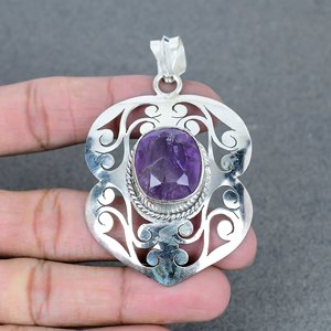 Colgantes de plata al por mayor a granel de buena calidad, ajuste de bisel de corte ovalado, piedras preciosas de amatista, colgantes finos hechos a mano de Latón chapado en plata - Product Image 2