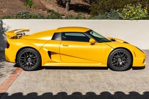 พร้อมจัดส่ง พวงมาลัยขวา/ซ้าย ปี 2009 RO-SSION Q1 เกียร์ธรรมดา 6 สปีด เครื่องยนต์ V6 ทวินเทอร์โบ - Product Image 5