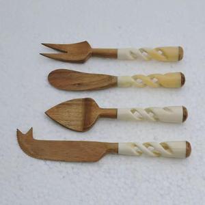 Couteau à fromage à manche en bois d'acacia Fourchette et couteau à beurre pour usage domestique - Product Image 3