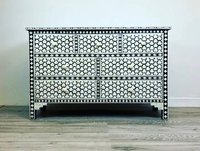 Table basse cascade moderne en os incrusté de style indien avec motif rayé gris, personnalisable, pour salon