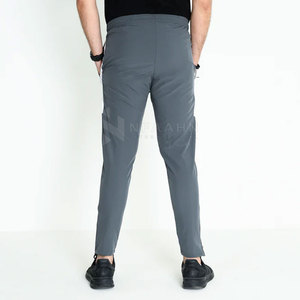Pantalones con estilo para hombre, ropa informal, ajuste cómodo, tela duradera, perfecta para el uso diario y el trabajo - Product Image 3