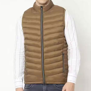 Chaleco Acolchado Informal para Hombre, de Poliéster Lavado, con Cuello Mao y Bolsillos con Cremallera, Transpirable para Invierno, Hecho en Pakistán - Product Image 2