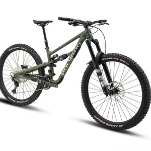 Liquidación Especial 2023: Bicicleta de Montaña Polygon Collosuses N9 con Doble Suspensión Disponible - Product Image 1