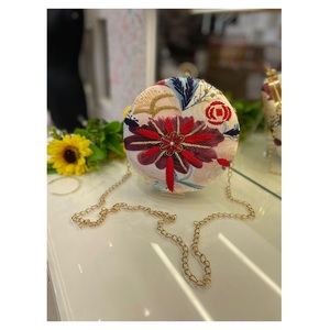 Pochette de mariage perlée de qualité export pour femmes Fabrication artisanale Perfection à bas quantité minimale de commande et prix compétitif - Product Image 1