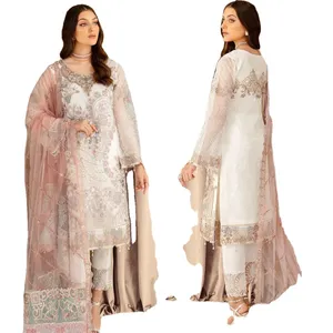 Vêtements réguliers en coton imprimé en gros vêtements pour dames costumes Salwar non cousus pour toutes les tailles matériaux de robe à Surat