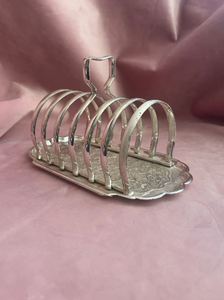 Belle tranche de pain grillé vintage support pour petit-déjeuner morceaux de pain accessoires de cuisine rangement à domicile et organisation porte-pain grillé - Product Image 2