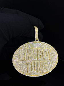 Pendentif pour homme en acier inoxydable serti de diamants CZ, style hip-hop - Product Image 3