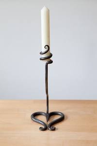 Candelabros de metal festivos con temática festiva con motivos estacionales para Navidad Acción de Gracias o Diwali - Product Image 6