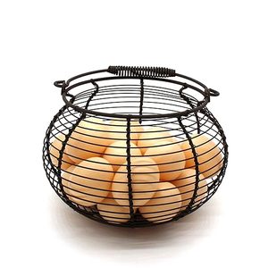 Panier à oeufs en métal rustique avec poignée de natation Design primitif vintage pour la collecte de nourriture - Product Image 3