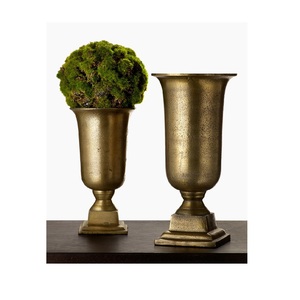 Juego de Jarrones Decorativos de Metal para el Hogar, Estilo Lujoso, Hechos a Mano, Dorados, al por Mayor, con Flores Decorativas - Product Image 4