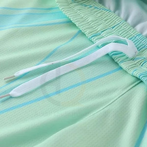 Uniforme de basket-ball de vêtements de sport fabriqué au Pakistan conception personnalisée uniforme de basket-ball à bas prix - Product Image 3