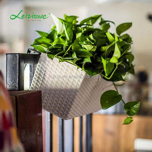 Maceta Rectangular <span class=keywords><strong>de</strong></span> Plástico para Plantas Artificiales, Diseño <span class=keywords><strong>de</strong></span> Pintura Floral para Jardín, Hogar y Exteriores, Ratán Sintético - Product Image 5