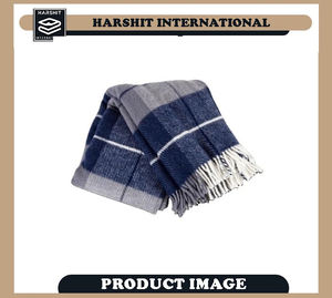 Manta a cuadros de Material de calidad superior Diseño clásico Mantas de lana de tartán suaves y acogedoras transpirables a la venta - Product Image 6