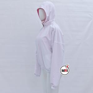 Offre Spéciale OEM Vêtements de sport imperméables coupe-vent d'extérieur Vestes coupe-vent Pull zippé Deux tons Vestes de sport à capuche pour femmes - Product Image 5