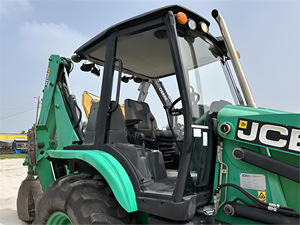 Great Condition 2016 JCB 3CX Backhoe Loader For Perfect Performance Construction Works And Massive Earth Moving Project - Product Image 2