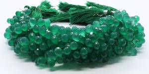 Cuentas de ónix verde natural facetadas en forma de lágrima de 5x7-6x8 mm, cuentas sueltas de ónix verde, cuentas de ónix verde para la fabricación de joyería. - Product Image 2