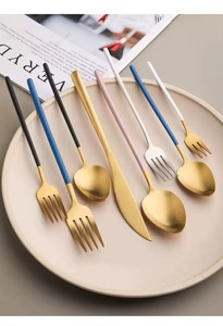 Juego de Cubiertos de Diseño Rosa Pastel con Mango Delgado y Cabeza Dorada para Comidas Familiares, Eventos, Fiestas y Cenas de Lujo de la India - Product Image 6