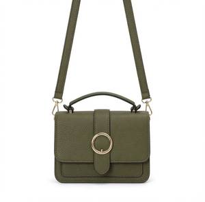 Borsa a Tracolla e Borsetta in Pelle per Donne - Product Image 4