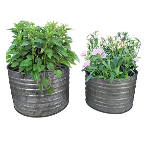 Pots à fleurs en métal galvanisé de qualité supérieure, design côtelé, style rustique vintage, jardinières pour l'intérieur et l'extérieur, décoration de la maison - Product Image 1