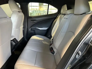 LIMPIA 2023 L e s u s U X 250H - Product Image 6