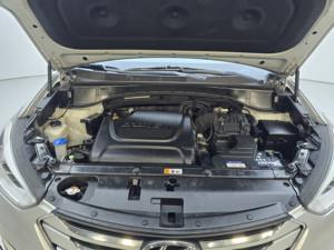 Hyun-dai SantaFe DM PREMIUM 2015 *2 Llaves+NAVI+EPS+4WD* SUV de Calidad con Poco Kilometraje, Cuero, Volante a la Izquierda, en Excelentes Condiciones - Product Image 4