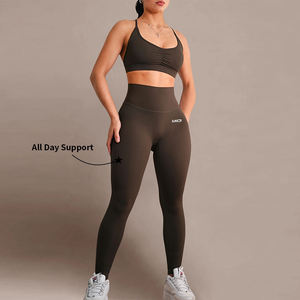 Ensemble de yoga pour femmes en gros – Combinaisons de sport effet seconde peau respirantes et à séchage rapide en Spandex/Nylon – Tenue d'entraînement deux pièces - Product Image 6