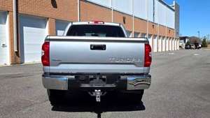 Sobari Best 2023 Tundraa Ventes saisonnières de voitures d'occasion de qualité supérieure, sans accident, en bon état, prêtes à rouler - Product Image 6