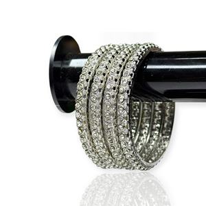 Brazaletes de Perlas Plateadas con Línea Geométrica, Elegantes y Modernos para Novias, Bodas y Fiestas de Aniversario, Joyería de Imitación Premium - Product Image 2