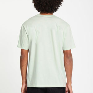 Camiseta de algodón orgánico ligero de último diseño 2025 para hombre, logotipo personalizado, tela de punto de patrón sólido informal de alta calidad - Product Image 5