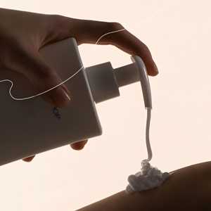 โลชั่นบำรุงผิวกายผสมนิโคตินาไมด์และกรดผลไม้ ขนาด 400 มล. สีเบจอ่อน สำหรับใช้ทุกวัน เหมาะสำหรับผู้ชายและผู้หญิงในฤดูใบไม้ร่วงและฤดูหนาว ช่วยเพิ่มความชุ่มชื้น - Product Image 6