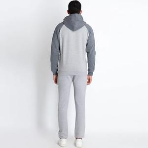 สเวตเชิ้ตมีฮู้ดและสเวตเตอร์สำหรับผู้ชายชุดวอร์ม2ชิ้นแนวสตรีทแบบกำหนดเอง - Product Image 2