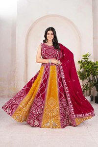 Lahenga Choli de Seda Vichitra con Dupatta para Novia, Estilo Cultural Gujara, con Bordado y Secuencia Multicolor, Especial para la Festividad de Navratri - Product Image 3