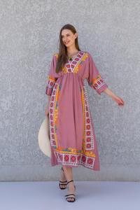 Haute qualité classique 100% coton col en v broderie Midi Maxi longueur robe pour les femmes doux naturel personnalisé robe de vacances pour - Product Image 4