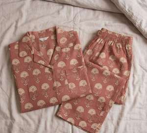 Conjunto de Pijama de Verano para Mujer, Tejido, Estampado a Mano, Algodón, Ropa de Dormir Suave con Función Térmica, Reversible - Product Image 3