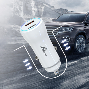 Profitez d'1 adaptateur de voiture USB + Type C PD 20W YCC-02 profitez d'un chargeur portable à haut rendement 20W de charge pratique pour les déplacements - Product Image 5