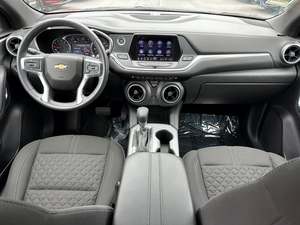 CHEVROLET BLAZER 1LT USADO CON TÍTULO LIMPIO, TRACCIÓN DELANTERA, LISTO PARA ENVIAR, ENTREGA A DOMICILIO - Product Image 6