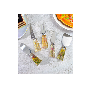 Cuchillo de queso de mantequilla real Diseño de mango Resina Estilo occidental hecho a mano y juego de cubiertos de diseño diferente - Product Image 5