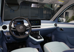 รถยนต์ไฟฟ้า EV Nano รุ่นใหม่ ปี 2025 SUV 5 ประตู ความเร็วสูง ระยะทางวิ่ง 201 กม. พวงมาลัยซ้าย มีสินค้าในสต็อก - Product Image 4