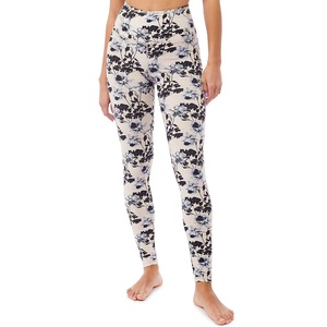 Las mallas deportivas de cintura alta para mujer más vendidas, pantalones de Yoga transpirables de secado rápido para gimnasio con sublimación, patrón sólido, estilo perfecto - Product Image 1