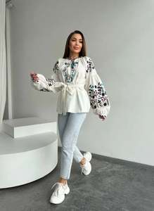 Boho conceptions ukrainiennes blanc brodé mode meilleure couleur femmes longue robe motifs de broderie personnalisés robe ukrainienne OEM - Product Image 3