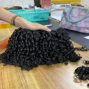Cabello rizado de color bajo para mujeres negras, pelo sin procesar de Vietnam, de alta calidad, precio al por mayor - Product Image 2
