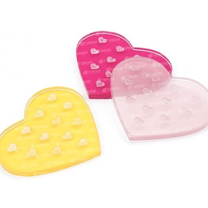 Support de présentation pour extensions de cils en acrylique avec plateau à cils et porte-pinces, personnalisable, différentes formes disponibles – Offre Spéciale - Product Image 4
