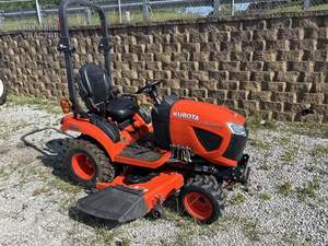 2020 KUBOTA BX2380 Tractor a pie de 30HP usado para granjas con motor de 20HP 55HP Motor caja de cambios teniendo componentes básicos para el hogar - Product Image 6