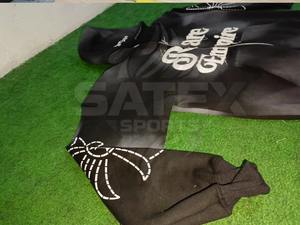 Sudadera con Capucha Unisex de Invierno, Estilo Vintage, Lavada, Decolorada por el Sol, con Logotipo Bordado Desgastado Personalizado, Forro Polar Grueso de Algodón, Cierre de Cremallera y Pedrería - Product Image 3