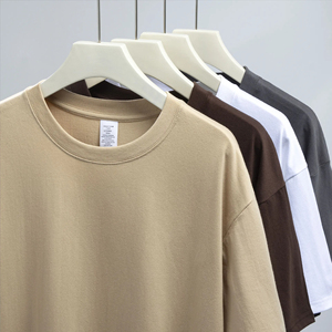 Lujosa Camiseta de cuello redondo de peso pesado hecha de algodón puro, con manga corta y una camiseta relajada para hombres - Product Image 2