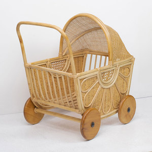 Jouets de luxe pour enfants poupée wagon poussette rotin landau landau naturel landau pour enfants poupées jouets - Product Image 1