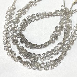 Venta al por mayor 4,5-5MM negro rutilo facetado pequeño corazón forma Briolette piedra cuentas piedras preciosas naturales suministros de joyería - Product Image 2